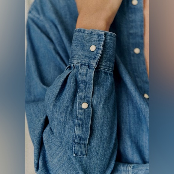 NWOT Sézane Max Shirt in Deep Blue Size 40/8 - Picture 3 of 8